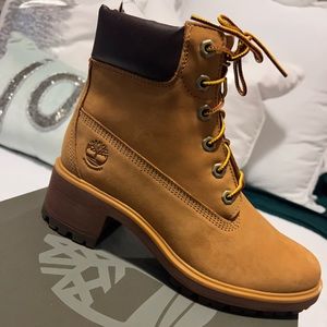Timeberland Women’s Kinsley Waterproof Boots, Size 8.5, Color: Wheat Nubuck